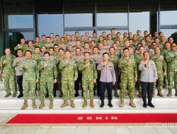 Kapolri Sambangi Mabes TNI, Tegaskan Sinergitas TNI-Polri Sebagai Pilar Kedaulatan Negara