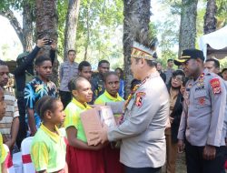 Astamaops Kapolri Berbagi Semangat Belajar Bersama Anak-Anak Papua di Pusat Olah Seni Wesaput