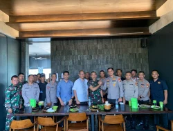 Jaga Kondusivitas Wilayah, Polsek Bekasi Utara dan Koramil 03/TP Pererat Silaturahmi Lewat Agenda Makan Bersama