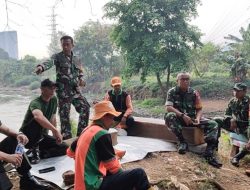 Keakraban Babinsa dan Petugas PPSU di Kembangan Utara Jaga Kebersihan, Tampung Aspirasi Keamanan