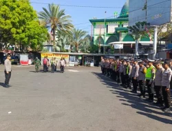 Polres Batu Terjunkan Pengamanan Full Tim dan Buka-Tutup Arus Demi Kelancaran Bantengan Nuswantoro