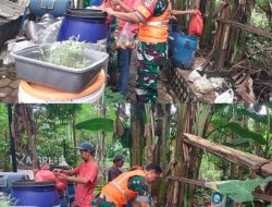 Penanganan Darurat Sampah: Satgas Koramil 07/KB dan Warga Bersatu Gelar Gotong Royong