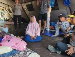 BNPB Catat Korban Meninggal Gempa NTT Capai 105 Jiwa, 179 Ribu Warga Masih Mengungsi