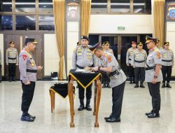 Kapolri Rotasi 424 Perwira Tinggi dan Menengah di Mabes Hingga Polda