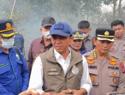 Kawal Arahan Presiden Prabowo, Menhut Raja Antoni Pastikan Program di Kalbar Tepat Sasaran