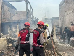 Pastikan Logistik Pengungsi Terpenuhi, Polda Metro Jaya Sediakan Dapur Umum di Kampung Muka