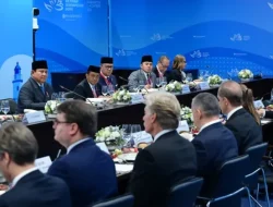 Gelar Pertemuan di Vladivostok, Vladimir Putin Sebut Indonesia Mitra Kunci Rusia di Asia Pasifik