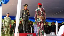 Panglima TNI Pimpin Upacara Pemakaman Militer Kasad ke-20 Alm Jenderal TNI (Purn) Subagyo HS di Kalibata