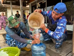 Danlanud Sjamsudin Noor Instruksikan Penyaluran Air Bersih Tepat Sasaran untuk Warga Banjarbaru
