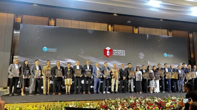 Perkuat Ekosistem Logistik Pelindo Group, NPCT1 Raih Penghargaan Bergengsi dari Supply Chain Indonesia