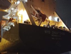 Pastikan Kelancaran Logistik, Polsubsektor JICT Polres Pelabuhan Tanjung Priok Gelar Patroli Dialogis