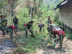 Dukung Sanitasi Layak, Kodim 1808 Mansel Bersama Warga Gotong Royong Siapkan Lahan MCK di Ransiki