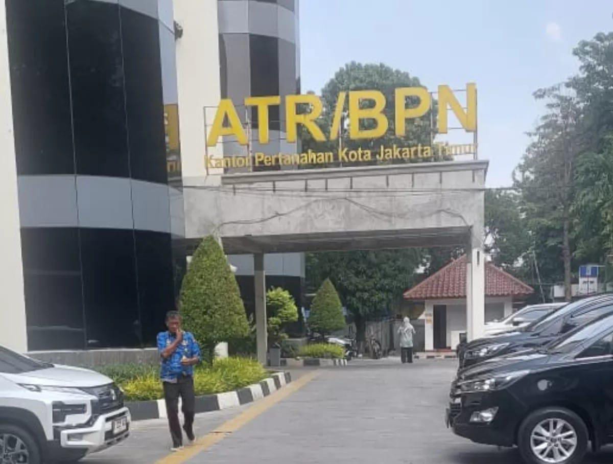 Aktivis Pemuda Gelar Aksi di BPN Jakarta Timur, Desak KPK Usut Dugaan ...